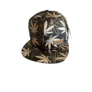 NWOT Zion Black Gray Cannabis Hat Cap Adjustable